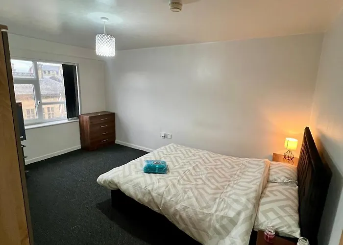 Modern 1-bed Retreat Cozy, Bright And Lägenhet Bradford (West Yorkshire)