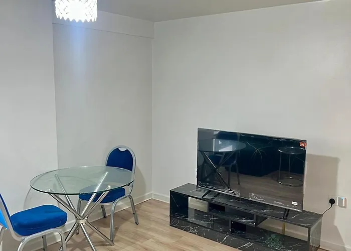 アパート Modern 1-bed Retreat Cozy, Bright And *